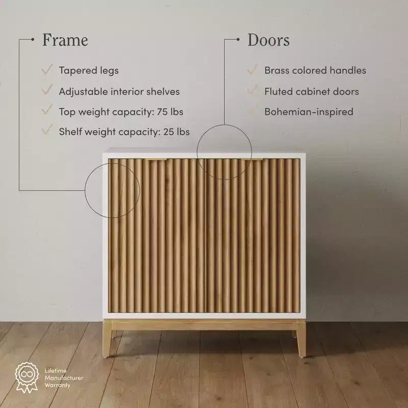 Console en bois cannelé avec portes